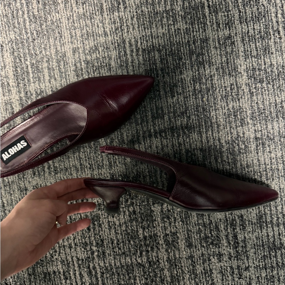 ALOHAS Eros Burgundy Leather Pumps - Picture 2 of 2